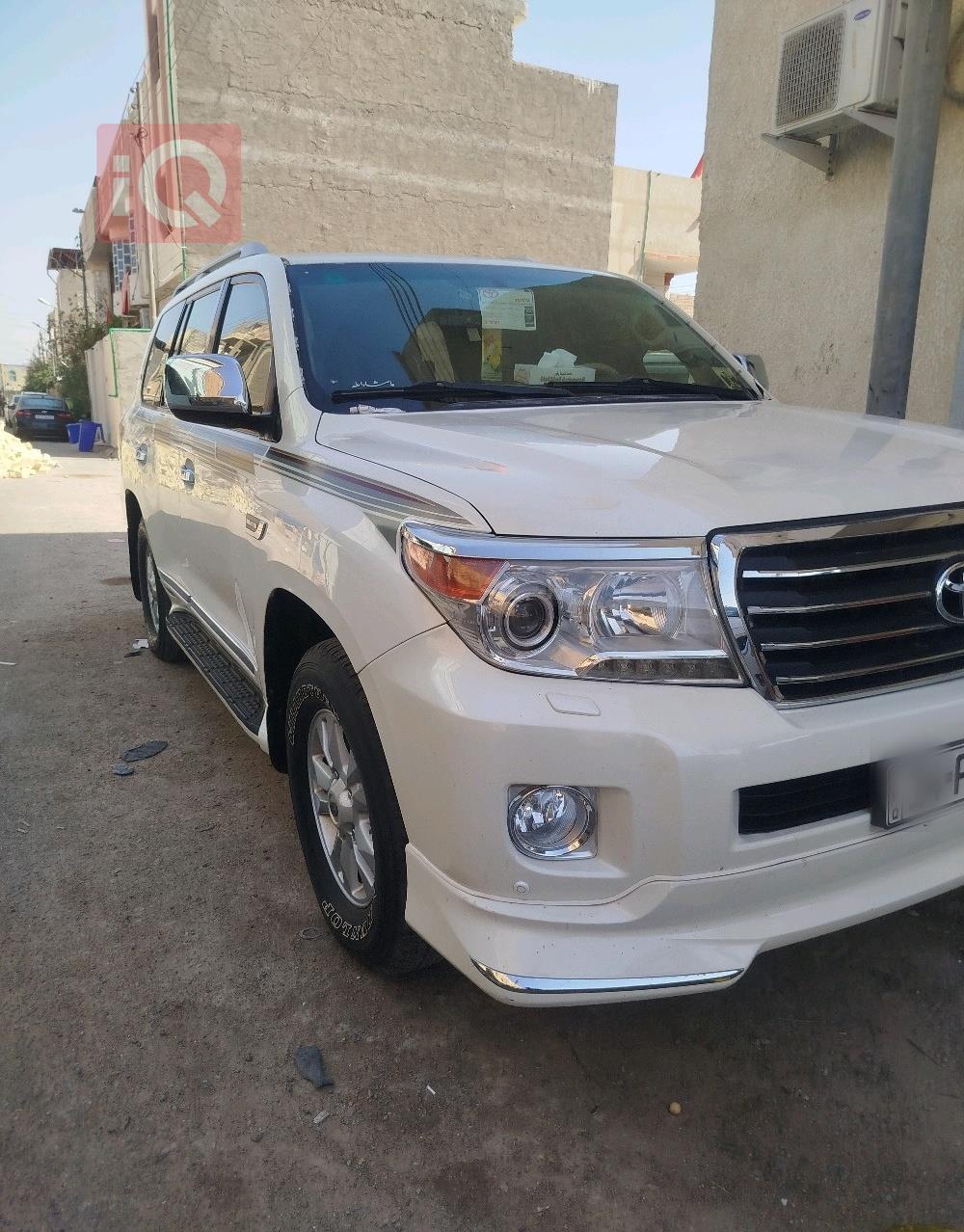 تويوتا لاندكروزر